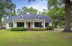 217 Newmont Drive, Eufaula, AL 36027