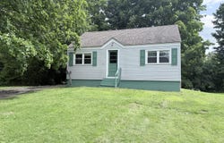 61 Park Street, Houlton, ME 04730