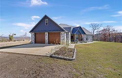 1118 Private Rd 2648, Lamar, AR 72846