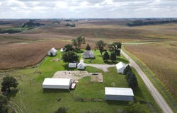 1790 Eaton Ave, Leighton, IA 50143