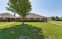 400 N Willowood Drive, Yukon, OK 73099