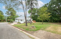 711 S 6th Street, Branson, MO 65616