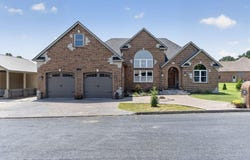 1504 E 15th Street, Mountain Grove, MO 65711
