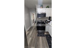 916 6th st 6th, Canton, OH 44703