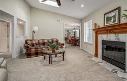 4003 S Chrysler Avenue, Independence, MO 64055