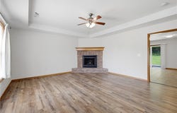 392 Hazelwood Drive, Warrensburg, MO 64093