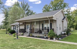 1154 NW 8th Street, Linton, IN 47441