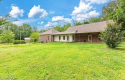4080 Beech Bluff Road, Beech Bluff, TN 38313