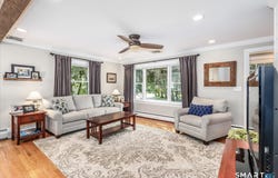30 Oriole Lane, Trumbull, CT 06611