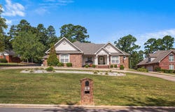 27 Gleneagle Drive, Cabot, AR 72023