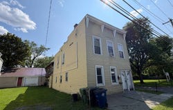 132 Johnston Ave, Cohoes, NY 12047