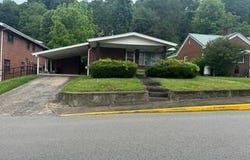 403 E Mound Street, Harlan, KY 40831