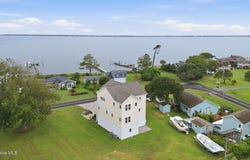 450 Pearson Circle, Newport, NC 28570