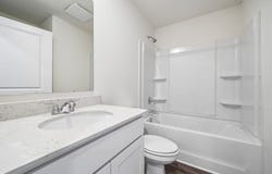 77 rainbow Lane, Hartwell, GA 30643