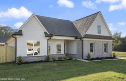 3490 Ivy Lane, Hernando, MS 38632