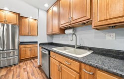 15550 Ridgeway Avenue, Markham, IL 60428