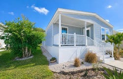 588 Johnathans Cay, Vero Beach, FL 32966