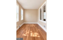 818 E GRAPE Street, VINELAND, NJ 08360