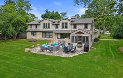 7857 N Lake Dr, Fox Point, WI 53217