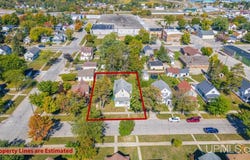 1116 Minnesota Avenue, Gladstone, MI 49837