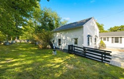 150 Wallace Road, Bedford, NH 03110