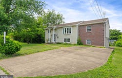 9502 SALEM Street, MANASSAS, VA 20110