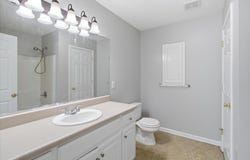 207 Greenbriar Cir, GA 31774