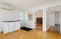 18 Main St, Templeton, MA 01468