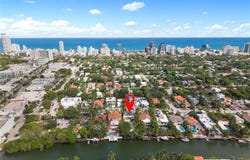 3746 Chase Ave, Miami Beach, FL 33140