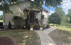 5269 Dutch Road, Leslie, MI 49251