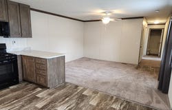 784 Virginia, Belleville, MI 48111