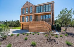 9 E Division Street, Westhampton Beach, NY 11978