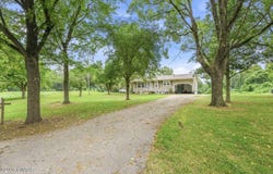 1810 Leo Woods Road, Cedar Grove, TN 38321