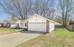 20 Fox Run Drive, Cabot, AR 72023