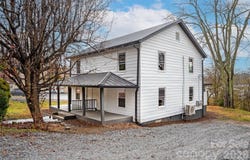 576 Pickens Highway, Rosman, NC 28722