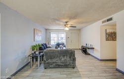 4230 W KALER Drive, Phoenix, AZ 85051