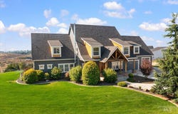 24746 Star Crest Ct, Middleton, ID 83644