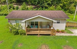 53 Chowning Way, Hazard, KY 41701