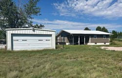2081 640th Lane, Gordon, NE 69343