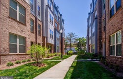 2127 GLACIER Road, HERNDON, VA 20170