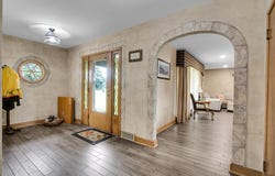 3255 E 12th Road, Ottawa, IL 61350