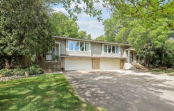 9702 Utica Road, Bloomington, MN 55437