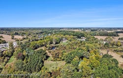 E Round Lake Road, DeWitt, MI 48820