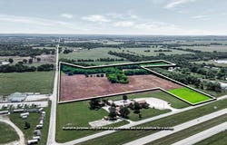 S 128th Road, Bolivar, MO 65613