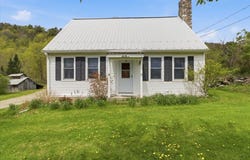 2154 US Route 7, Pownal, VT 05261