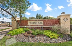 307 Park Haven Boulevard, Euless, TX 76039