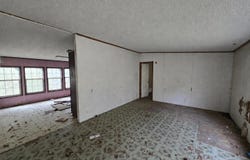 2 Cochran Rd, Richton, MS 39476