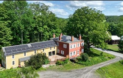 53 Hickory Ridge Road S, Putney, VT 05346