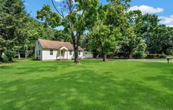 33 Laurel Drive, Smithtown, NY 11787