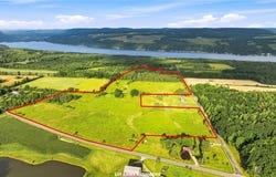Rose Road, Hammondsport, NY 14840
